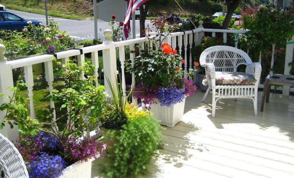 Rose River Inn B&B อัสตอเรีย ภายนอก รูปภาพ